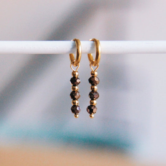 Stainless steel hoop earrings with facets - brown