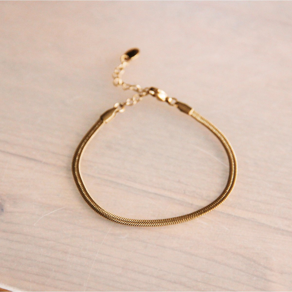 SA813 - Steel bracelet “flat snake” - gold